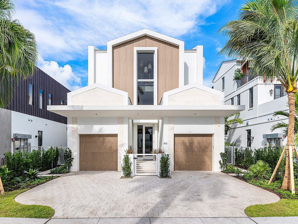 Boynton Beach tile & stone project by Just Tile & Marble — large-format installation