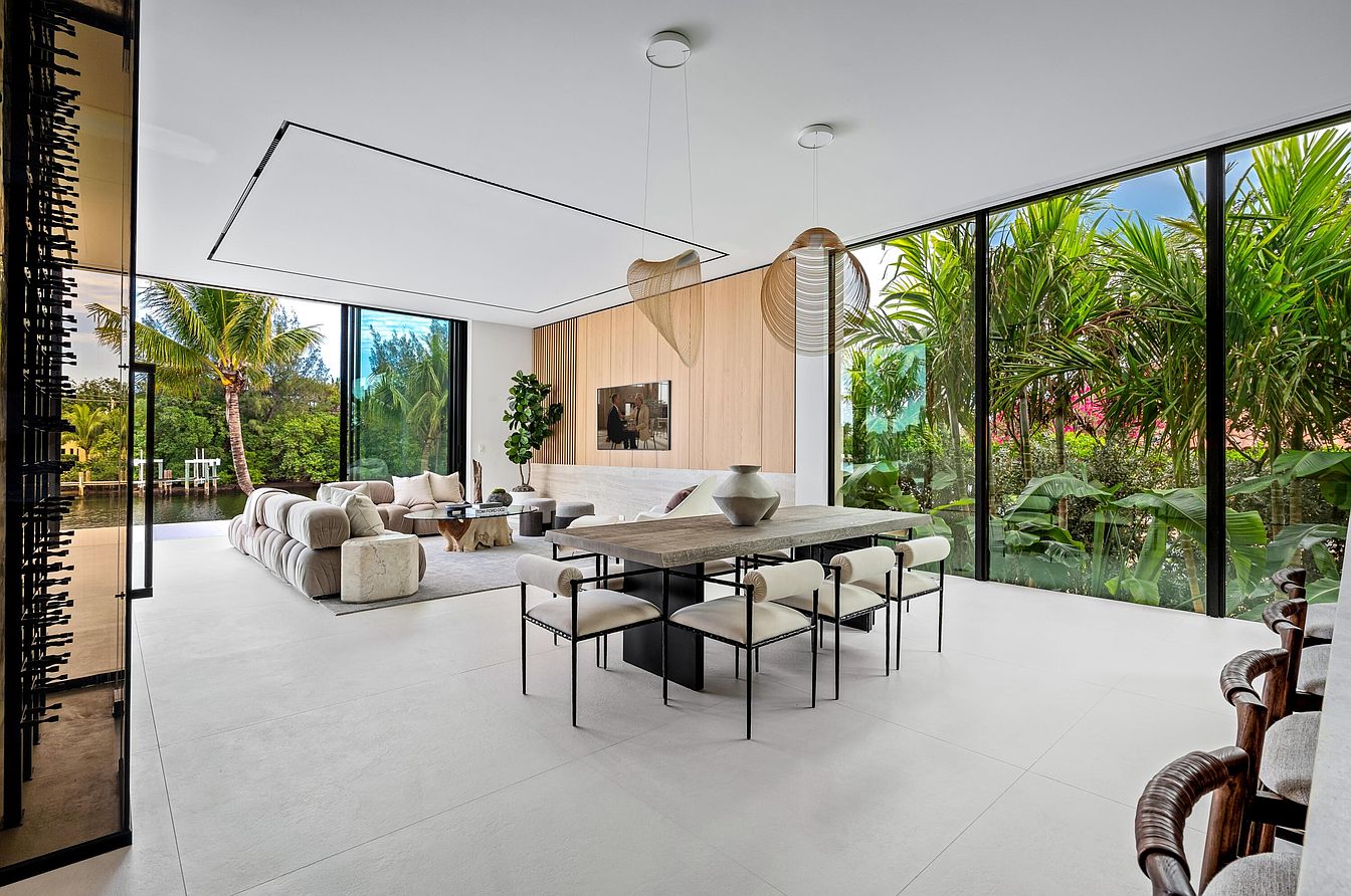 Tile and natural-stone showroom serving Delray Beach, FL — Just Tile & Marble